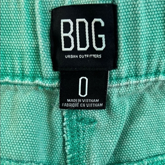 BDG Green Cargo Crop Pants Size 0 - Picture 2 of 6